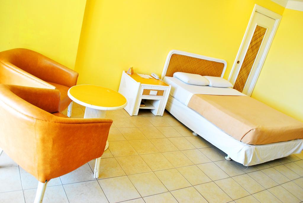 Leyte Park Resort Hotel Tacloban Pokój zdjęcie