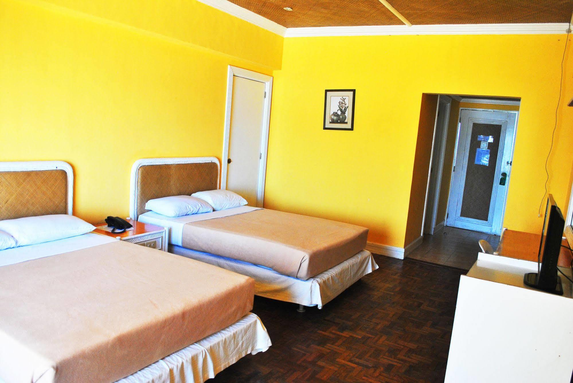 Leyte Park Resort Hotel Tacloban Zewnętrze zdjęcie