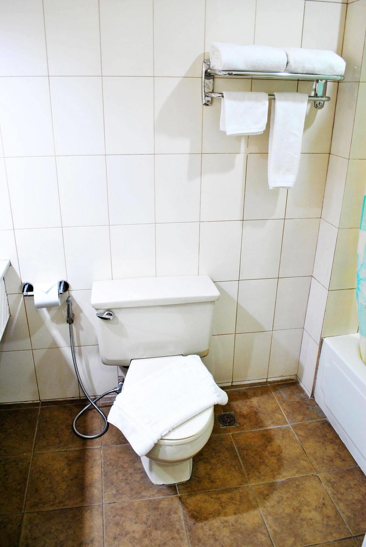 Leyte Park Resort Hotel Tacloban Zewnętrze zdjęcie