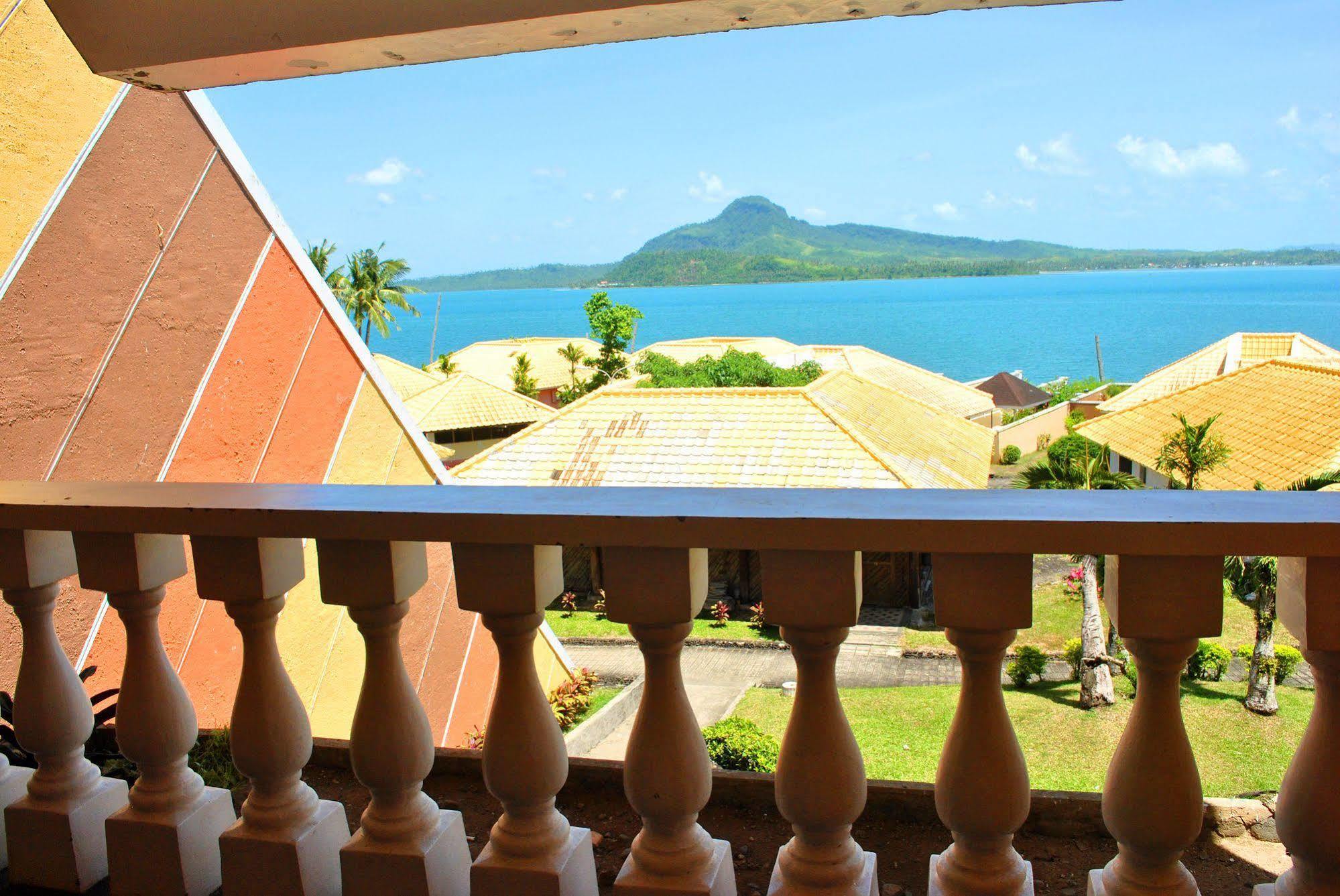 Leyte Park Resort Hotel Tacloban Zewnętrze zdjęcie