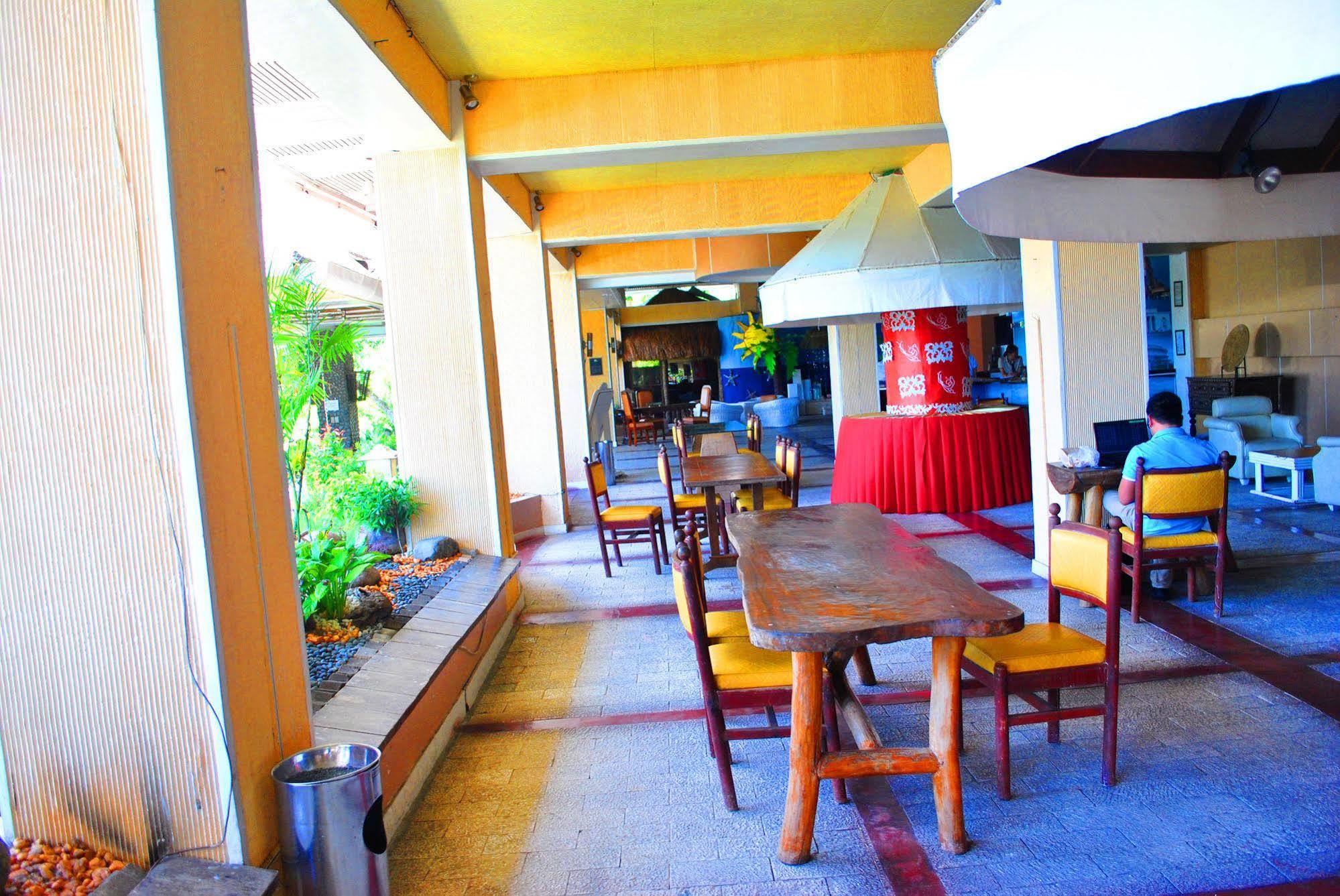 Leyte Park Resort Hotel Tacloban Zewnętrze zdjęcie