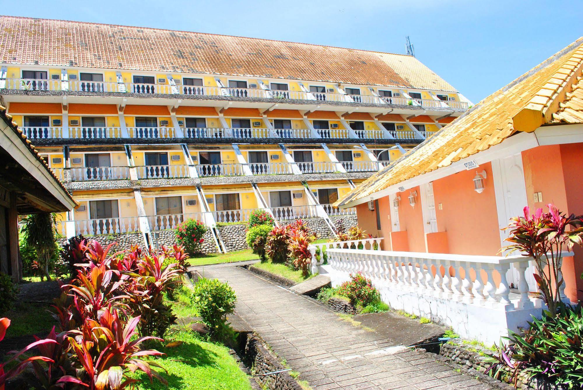 Leyte Park Resort Hotel Tacloban Zewnętrze zdjęcie
