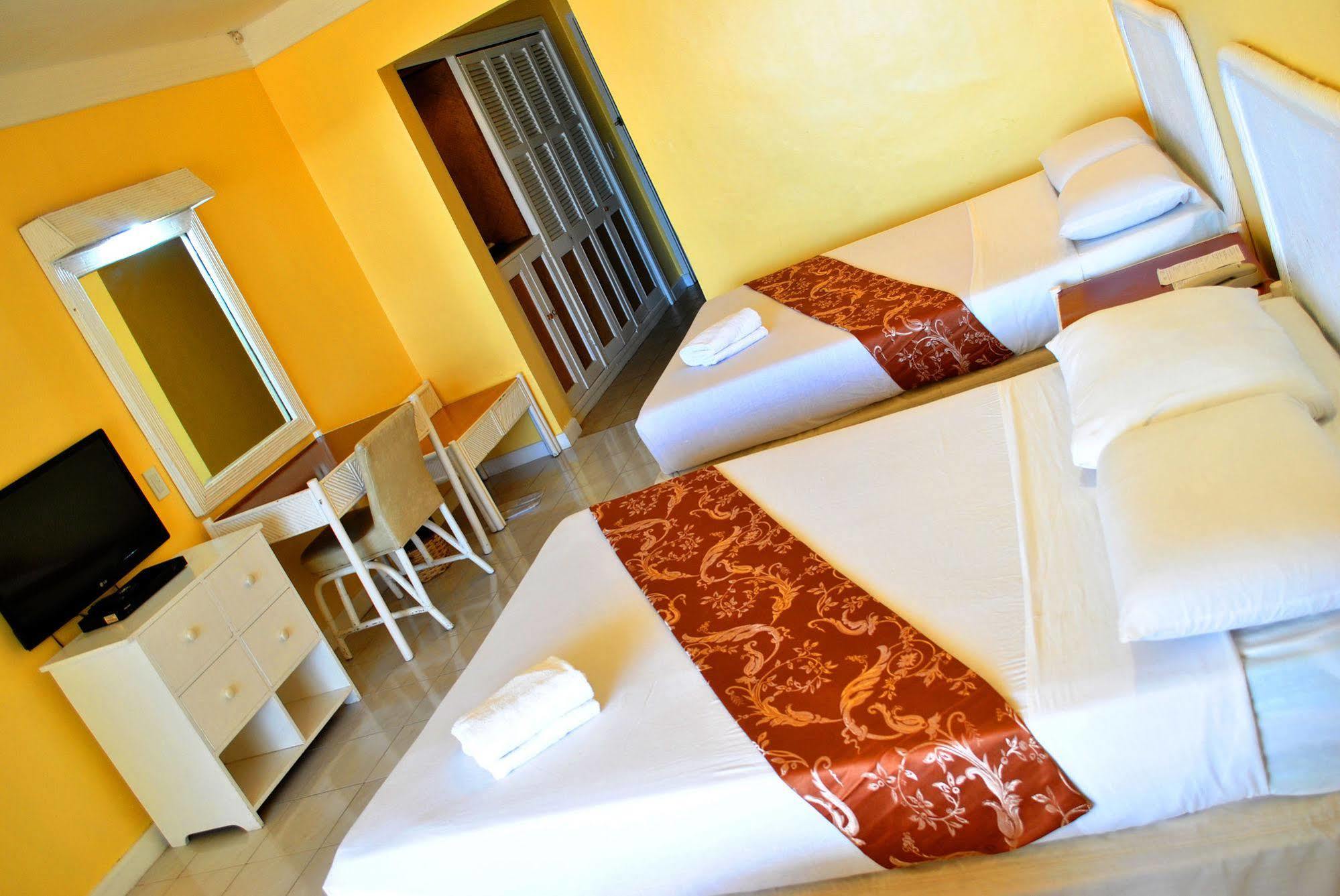 Leyte Park Resort Hotel Tacloban Zewnętrze zdjęcie